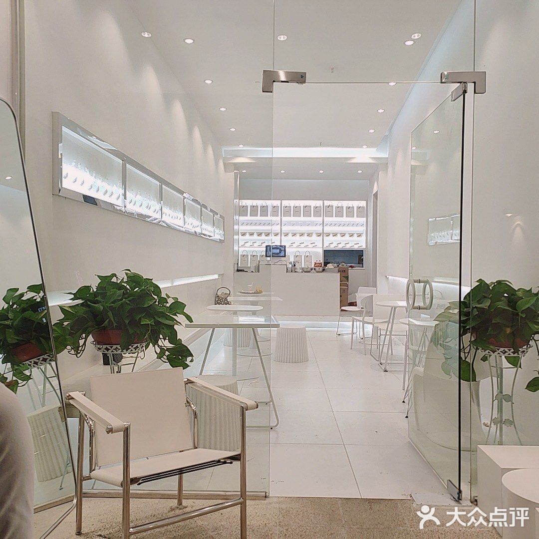 花果园敲好吃的螺丝粉