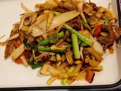 -香巴拉云南餐厅(华莱坞店)