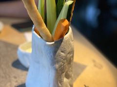 -穹六人间 people 6(岳阳路店)