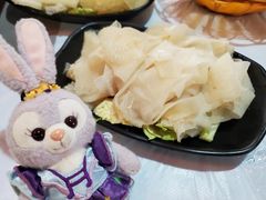 -鲜入围煮花胶鸡海鲜火锅