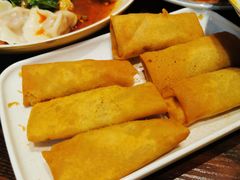 -爆炸头阿姨小四川正宗川味小吃(无任何分店)
