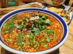 招牌生烫牛肉米线-云阿蛮生烫牛肉米线(景星店)