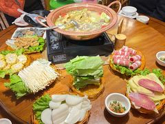 -阿婆情腊排骨火锅·野生菌季(古城旗舰店)
