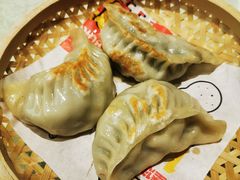 -聚鲜港（五洞）牛肉自选火锅