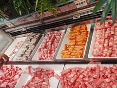 -金滏山烤肉·海鲜·火锅自助餐厅(襄阳万达店)