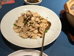 -一坐一忘云南菜(嘉里中心店)