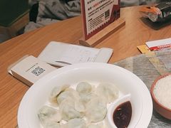 -娜仁图雅蒙古美食村(33小镇店)