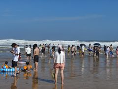 -青岛银沙滩