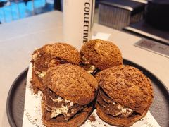 -W COLLECTIVE  DESSERT SHOP