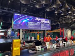 -极限PLAY运动娱乐新世界·团建派对潮玩休闲馆·室内蹦极高空游乐园