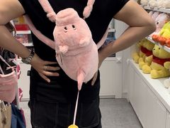 -名创优品(山东青岛华润万象城店)