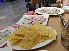 -濠轩阁特色生蚝火锅总店