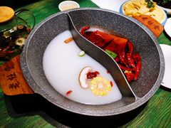 -老灶堂文创火锅(文艺路店)