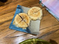 经典玫瑰鲜花饼-茶花妹子云南餐厅(传媒大学店)
