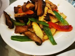 -九花山烤鸭店