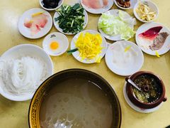 -桥香园云南过桥米线(金马碧鸡店)