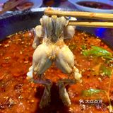 呱呱🐸吃到扶墙出