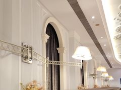 -王府井酒店(金桥港湾店)