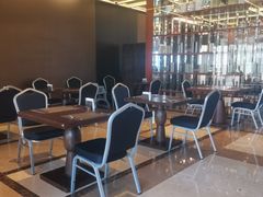 -大中华希尔顿酒店-念自助餐·嗨啤·小龙虾