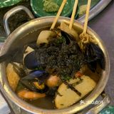 下暴雨也要来吃的冷三先生夜市
