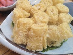 -毛辣果·贵州红酸汤牛肉火锅(西单店)