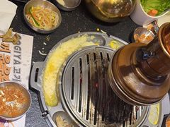 -GOGIYA·咕叽吖韩国传统烤肉店(东方新天地店)