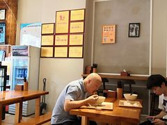 -呼啦面馆·头牌豌杂面(爱琴海店)