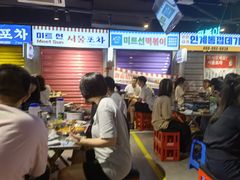 等位区-Meet Sun韩式大排档(五一广场7MALL店)
