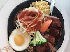 -汤姆家的牛排意面披萨(融创茂店)