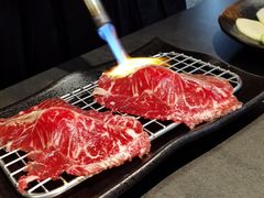火炙和牛寿司-铭牛烧肉·和牛海鲜自助(高新月牙湖店)
