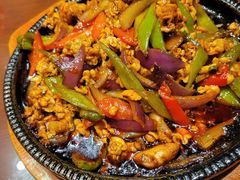 -百年石锅饭(阿里郎美食街店)