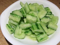 蒜泥黄瓜-渝信川菜(长安店)