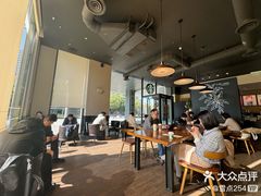 -星巴克(北京惠新东街店)