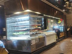 -吉布鲁牛排海鲜自助(假日国际店)