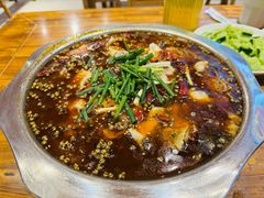 -乡土特色.冷锅鱼.牦牛肉汤锅