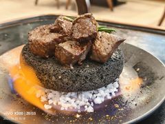 -一沙一城·岩烤牛扒(深圳首店)