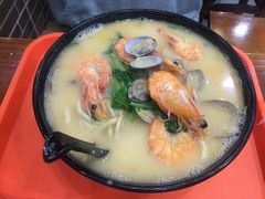 对虾海鲜面-台州老六海鲜面馆(上南总店)