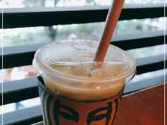 -星巴克(上海虹桥南丰城办公楼店)