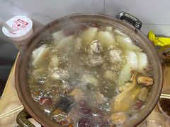 -威邵鸡煲(西华路总店)