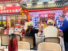 -刘姐啤酒鱼民族演艺餐厅(西街总店)