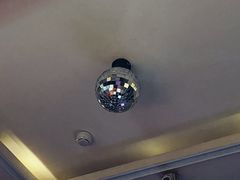 -GAGA主题量贩式KTV平价店(工大店)