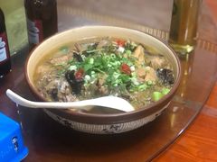 -凤百年大骨鸡饭庄