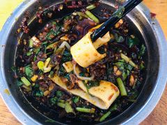 -泸州酸菜豆花火锅川师店