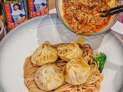 -馋三尺蟹粉小笼(人民广场店)