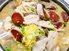 -老码头黑皮肘子锅包肉(赣水路店)