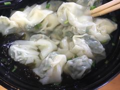 -真真鲜馄饨店(启蒙路店)