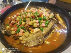 -令狐冲烤鱼·烧菜馆(达明店)