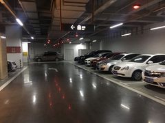 -成都银泰中心-停车场