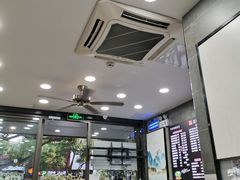 大堂-京陵鸭血粉丝汤(景德路店)