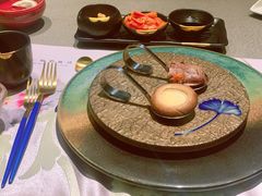 一口吃牛肉卷-一板铁板烧·隐秘一线江景花园餐厅(西湖左岸·天元店)